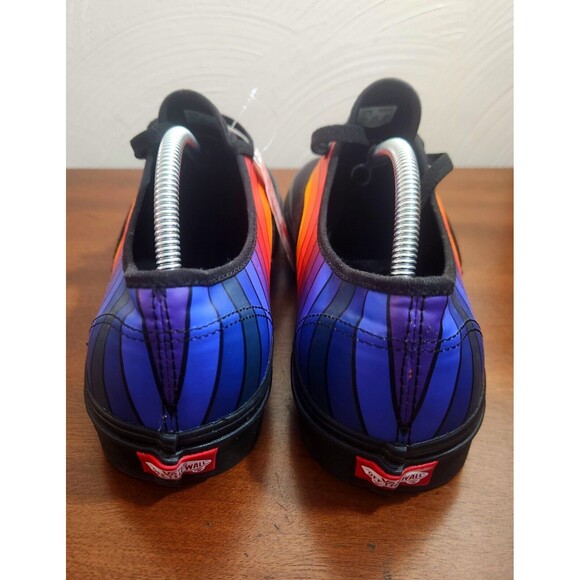 Vans Men's 500714 Authentic Refract Rainbow Skate Shoe Black Red Orange Size 11 - Picture 6 of 8